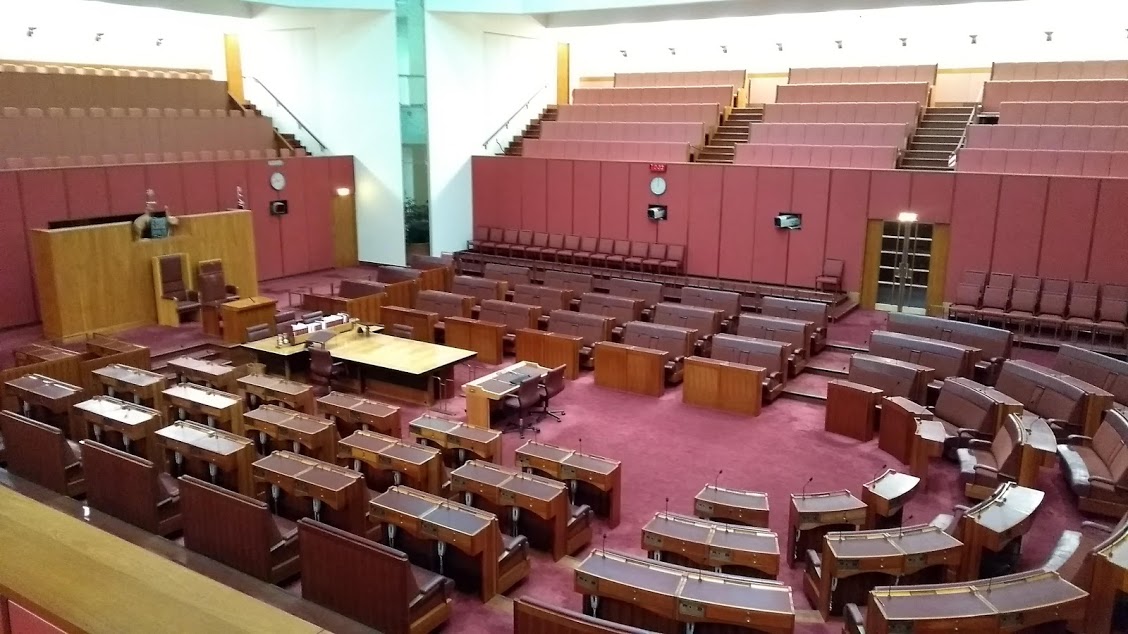 Parlamento australiano vuoto interno: Senato in rosso