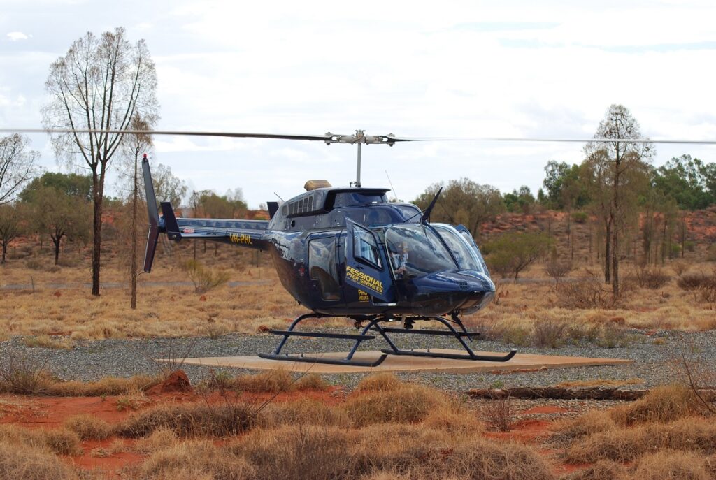 Elicottero per sorvolare Uluru e Kata Tjuta